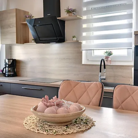 Apartment Modern With Terrace *