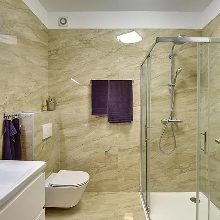 Modern With Terrace Medulin