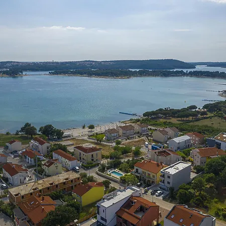 In Croatia Near The Adriatic Coast 아파트